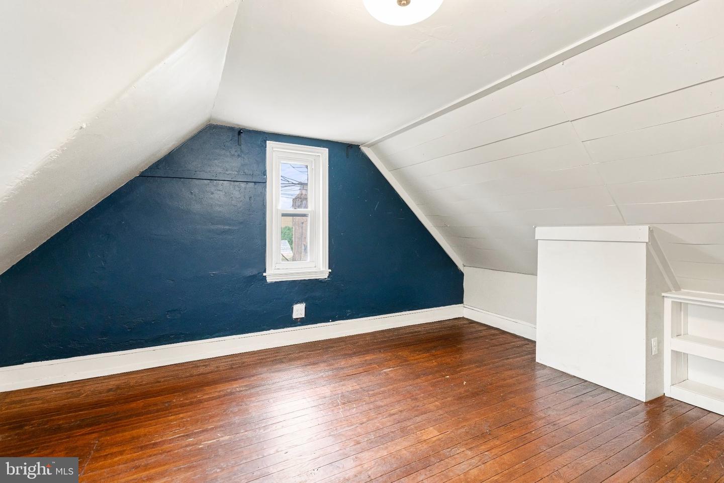 436 Maple St Property Photo 26