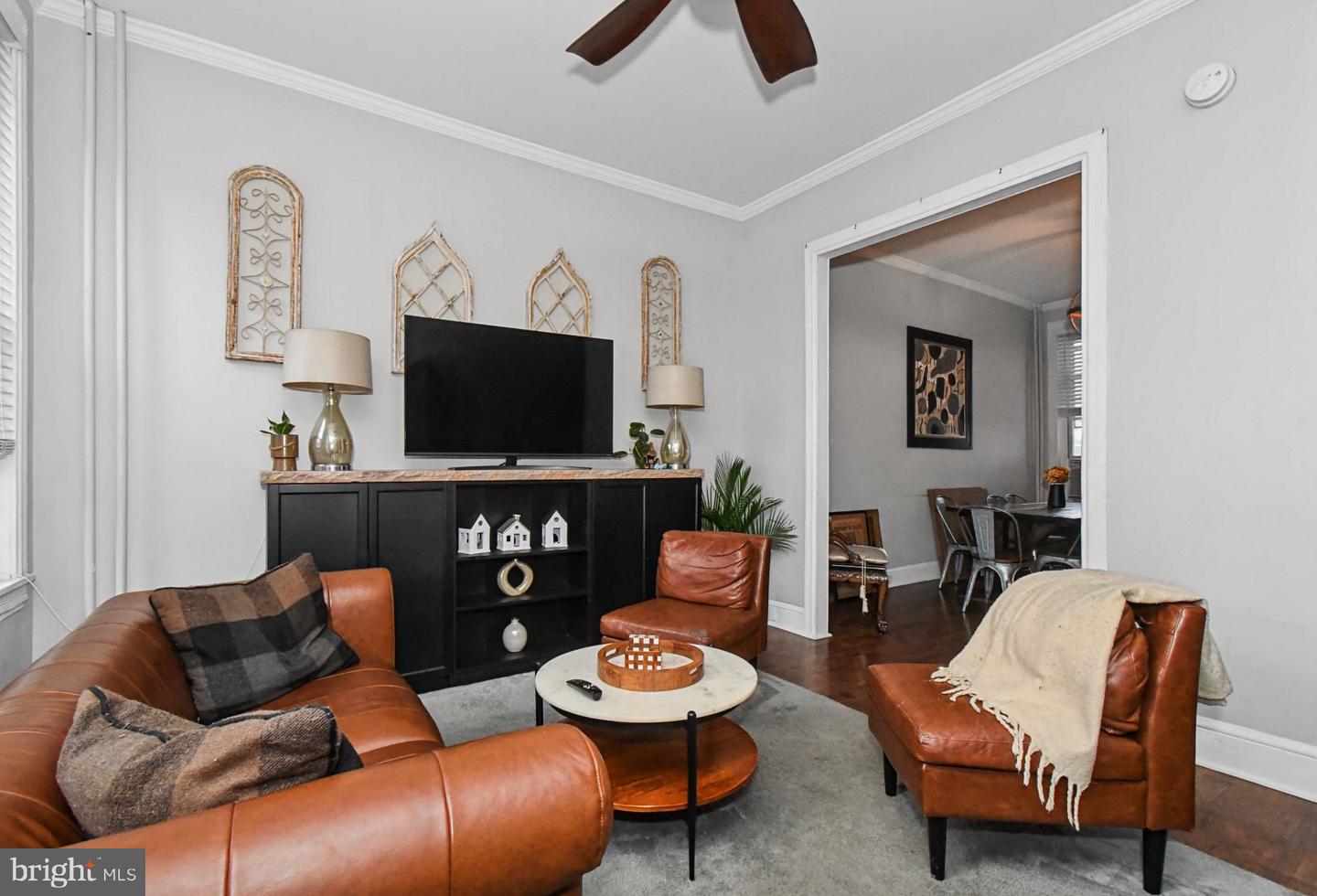 435 Walnut St # Property Photo 8