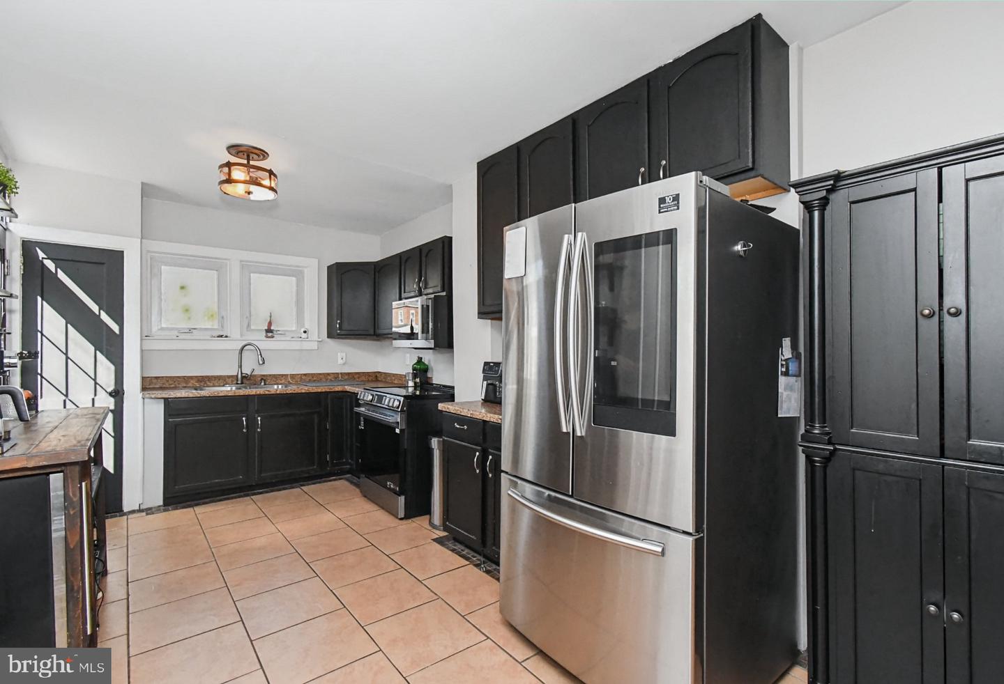 435 Walnut St # Property Photo 13