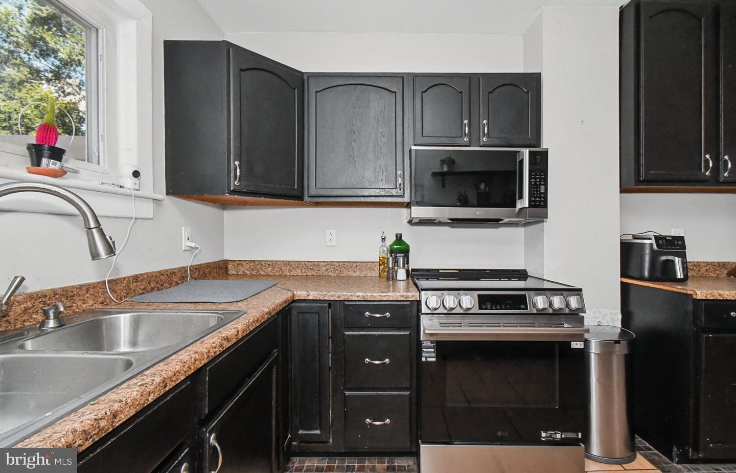 435 Walnut St # Property Photo 16
