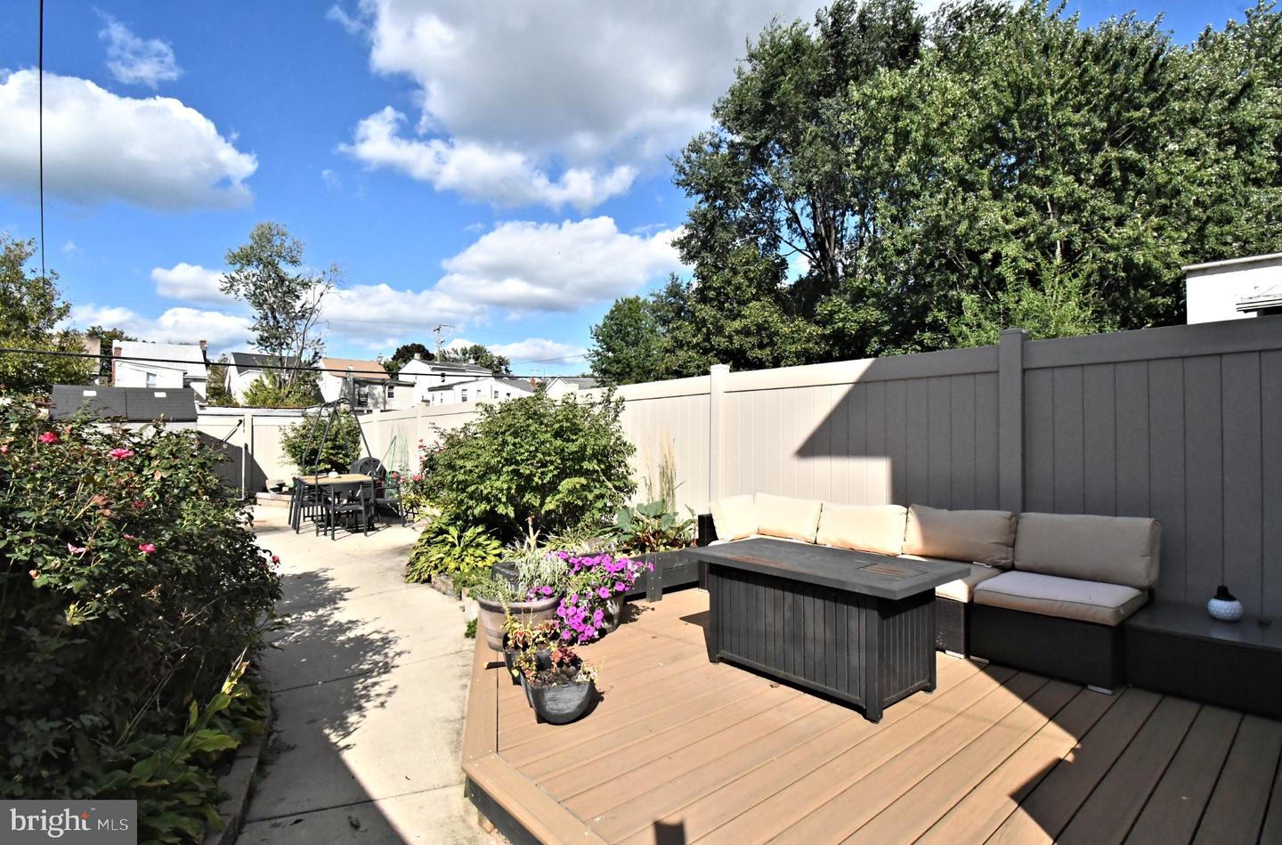 435 Walnut St # Property Photo 36