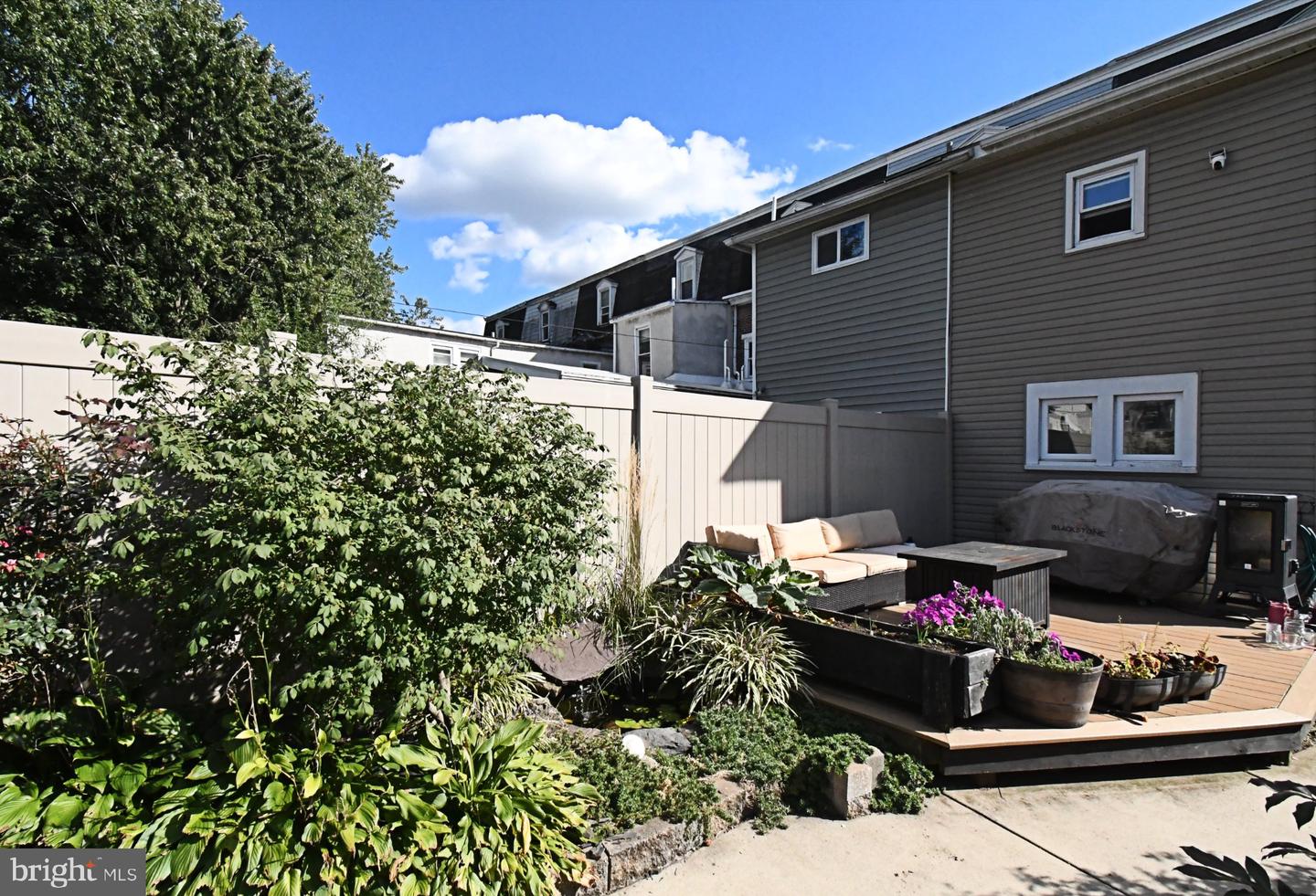 435 Walnut St # Property Photo 40