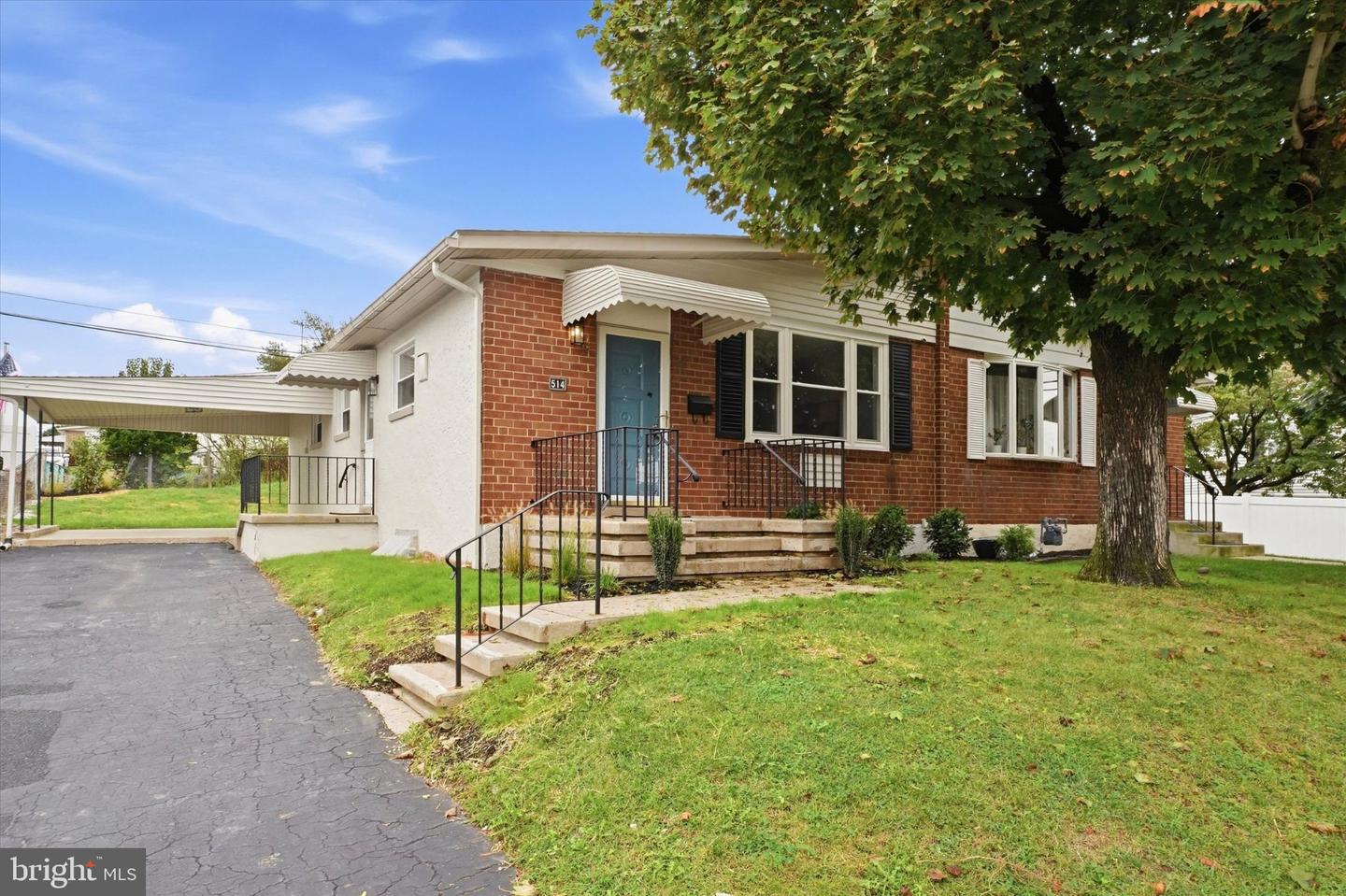 514 Palmer Rd # Property Photo 1