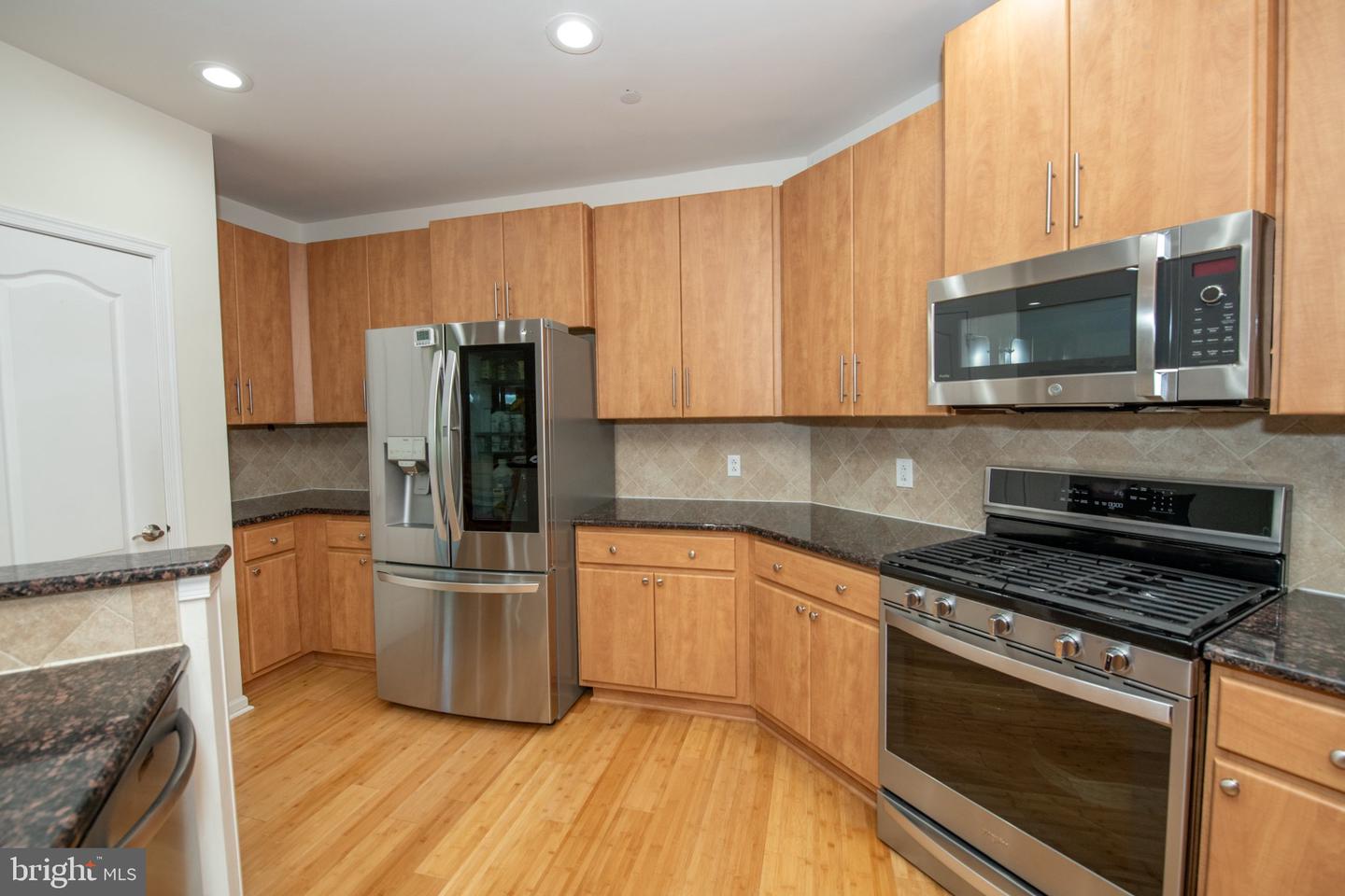 366 Carson Ter Property Photo 11