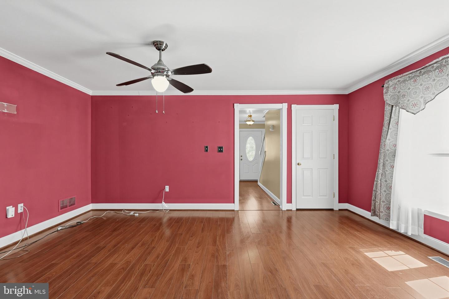 240 Park Ave Property Photo 25