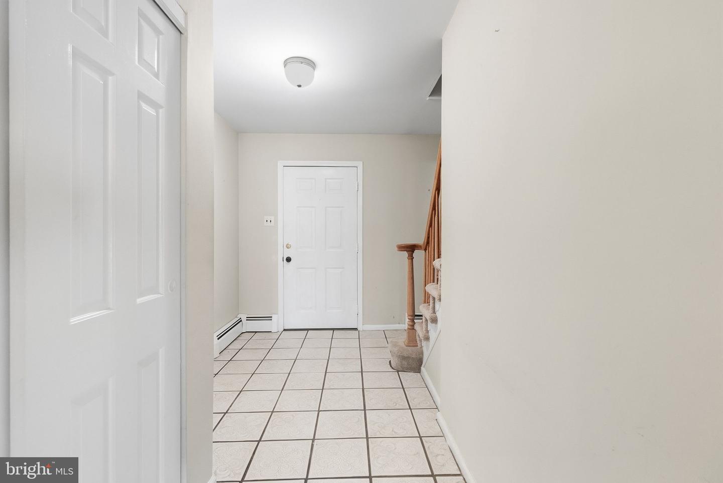 2120 Rebecca Dr Property Photo 9