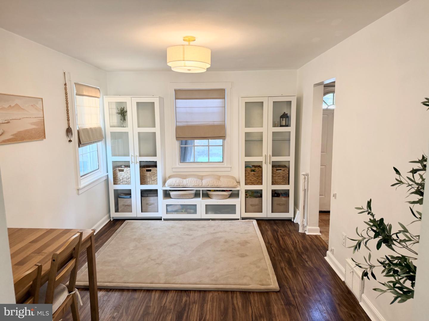 1051 Birch St # Property Photo 15