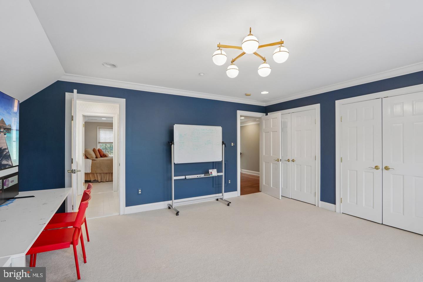 209 E Welsh Rd Property Photo 60