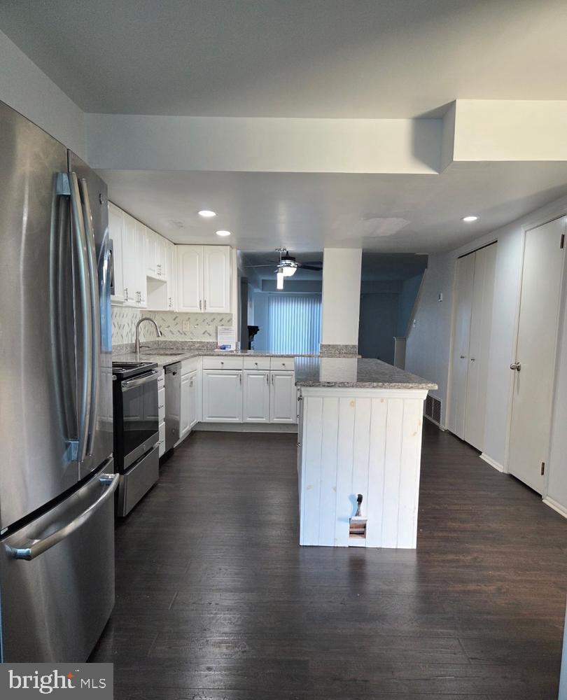 805 Stonybrook Dr #805 Property Photo 2