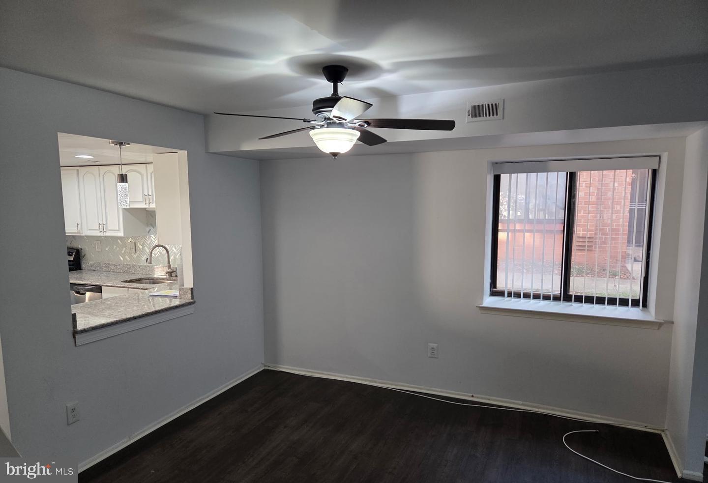 805 Stonybrook Dr #805 Property Photo 9