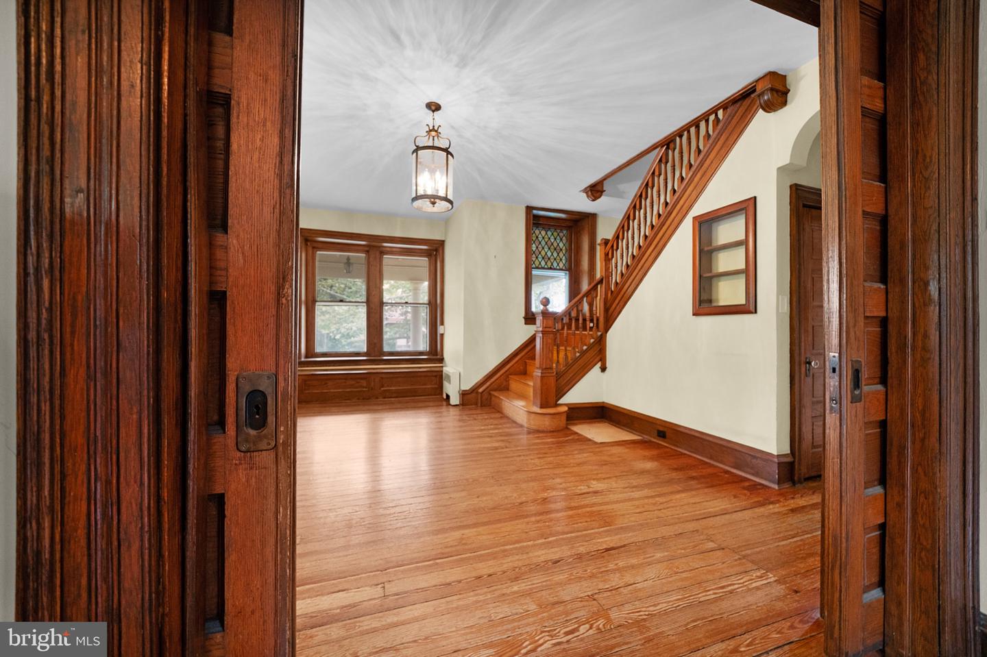 506 Trinity Pl Property Photo 15