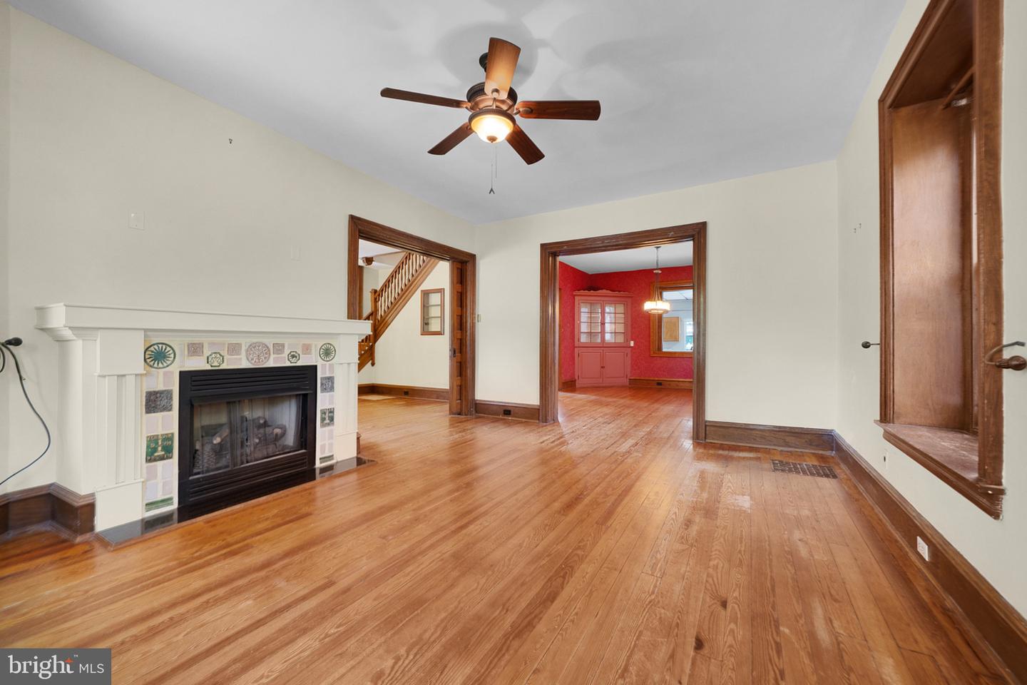 506 Trinity Pl Property Photo 18