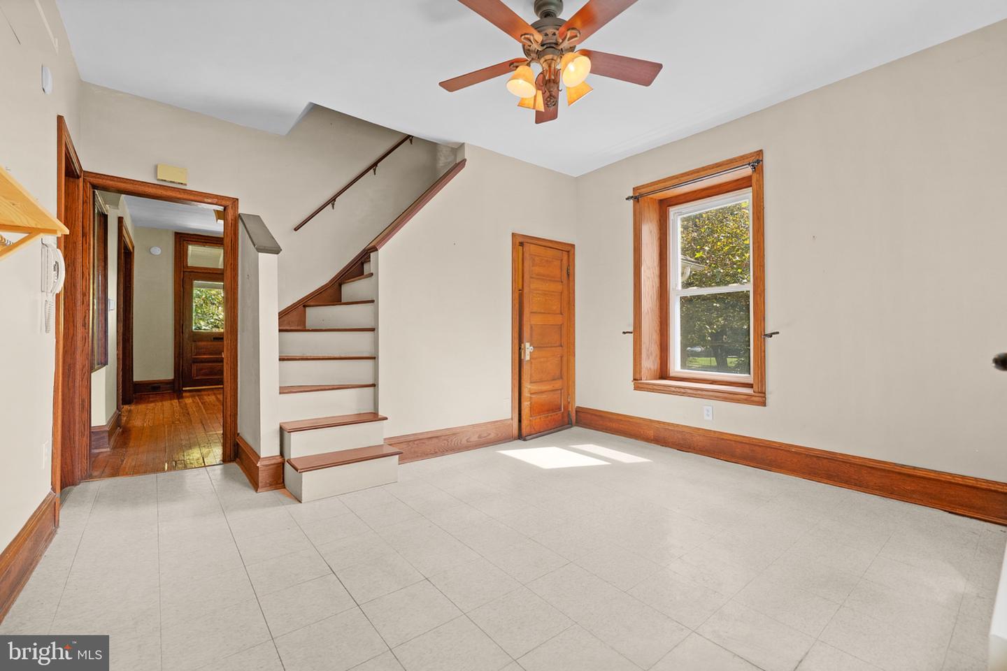 506 Trinity Pl Property Photo 27