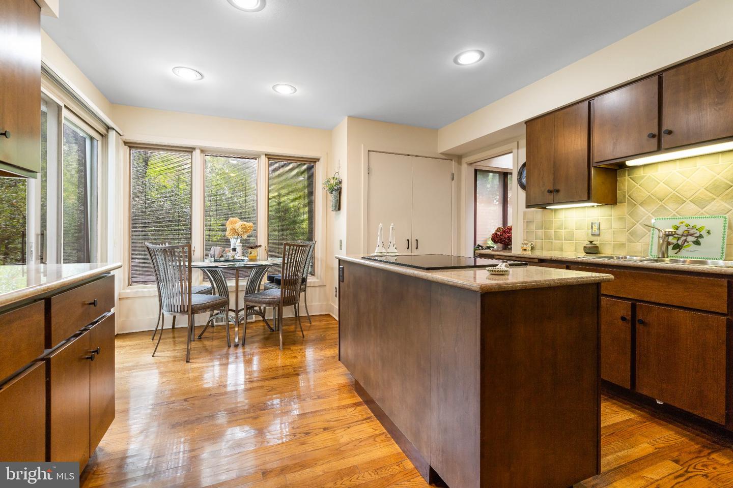 2 Fox Pond Property Photo 14