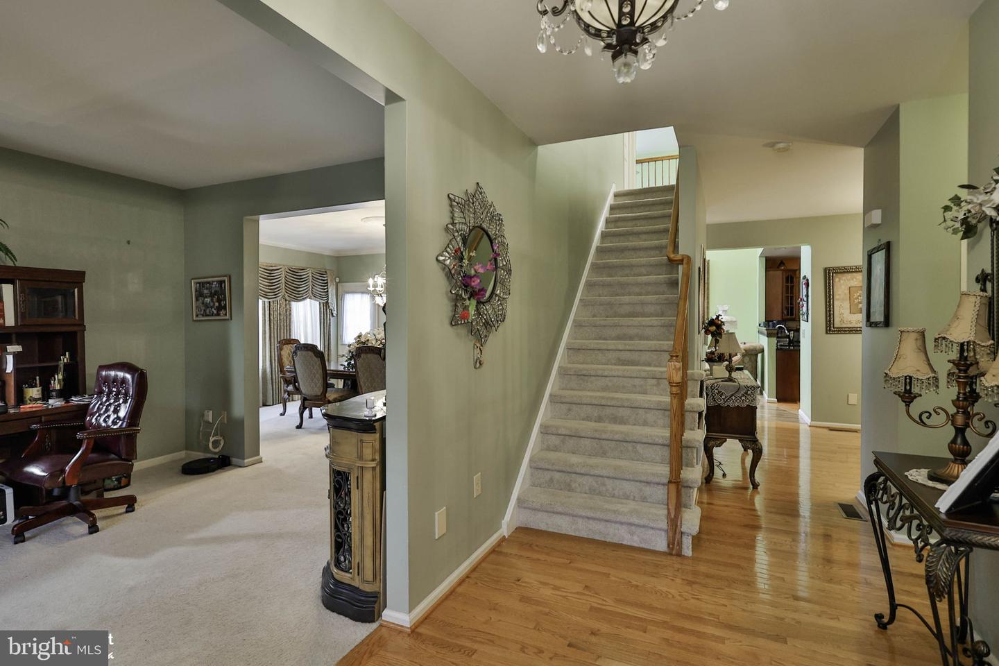 1327 Wheatland Ave Property Photo 6