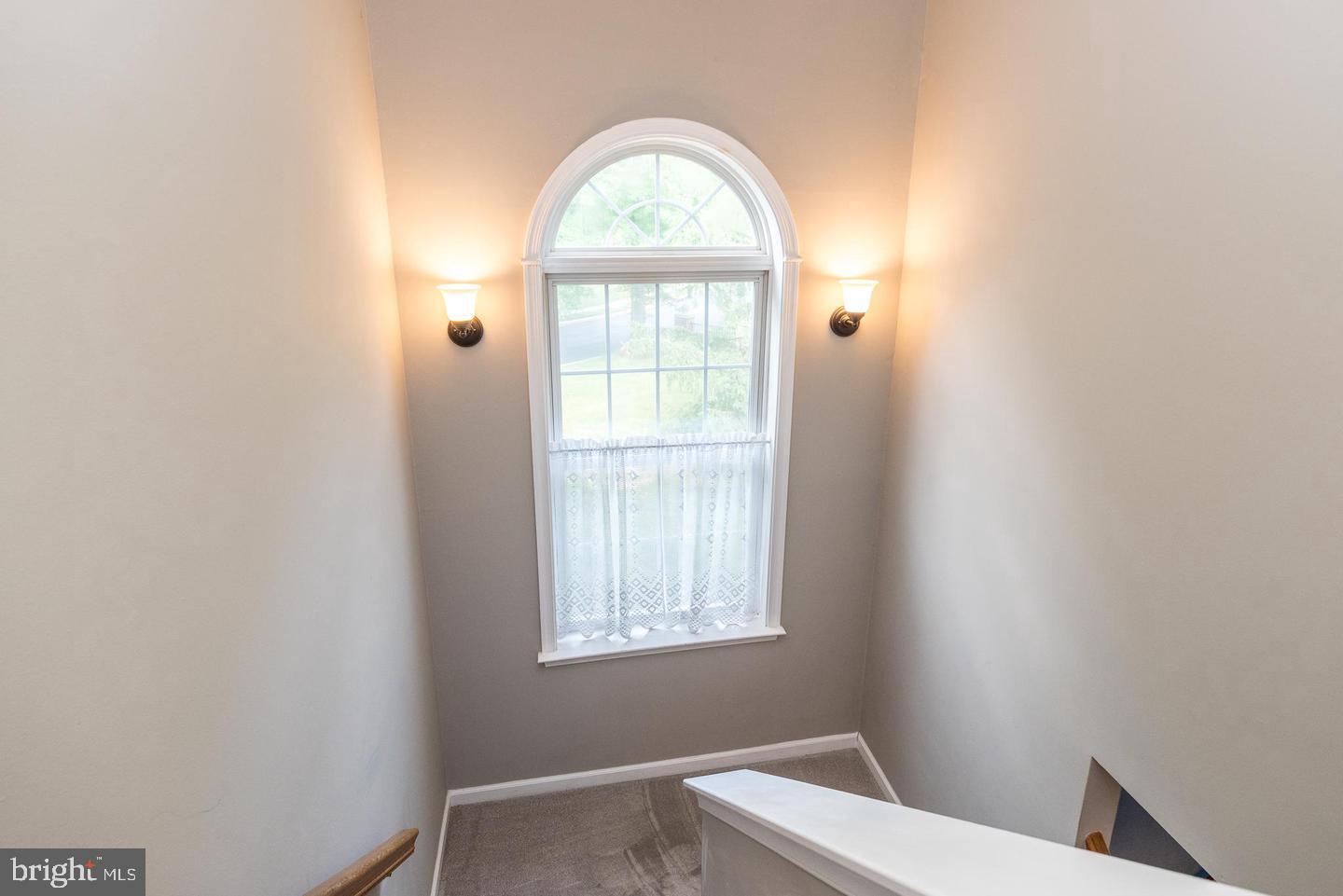 101 Oxford Ct #143 Property Photo 12