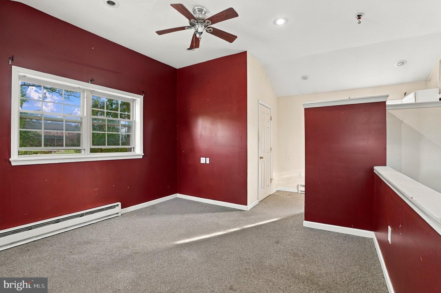 46 East Reliance Rd Property Photo 21