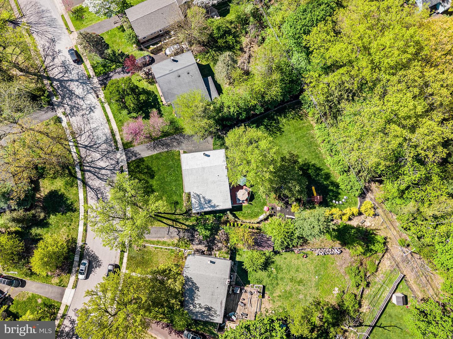 913 Harston Ln Property Photo 27
