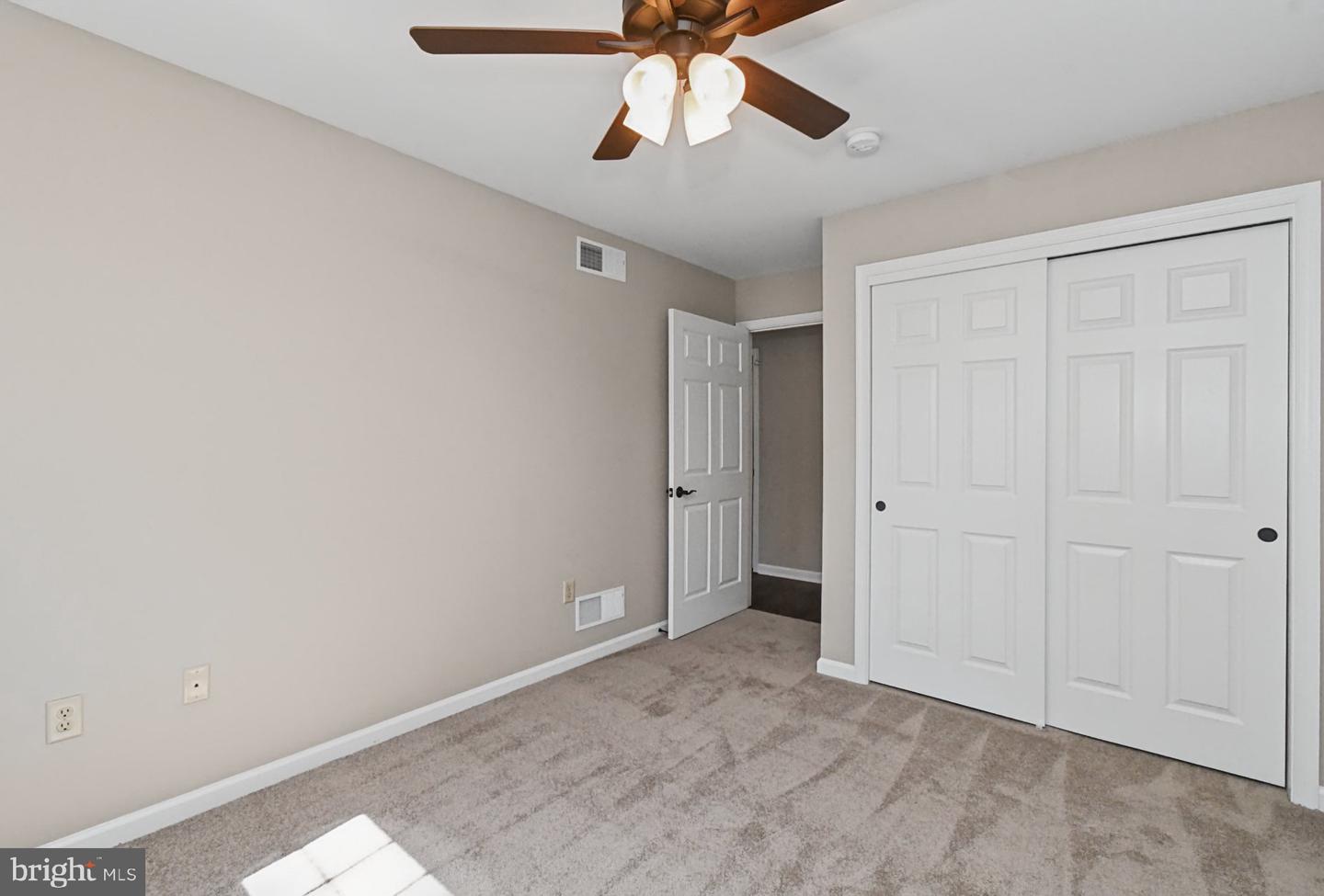2461 E High St #cre Property Photo 18