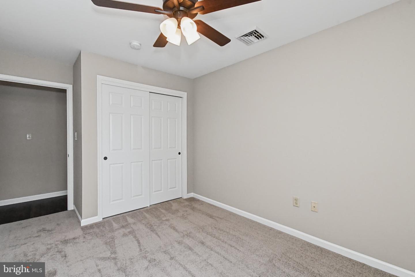 2461 E High St #cre Property Photo 19