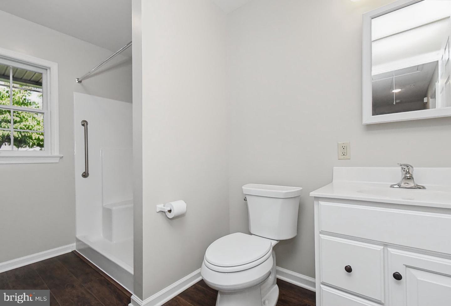 2461 E High St #cre Property Photo 20