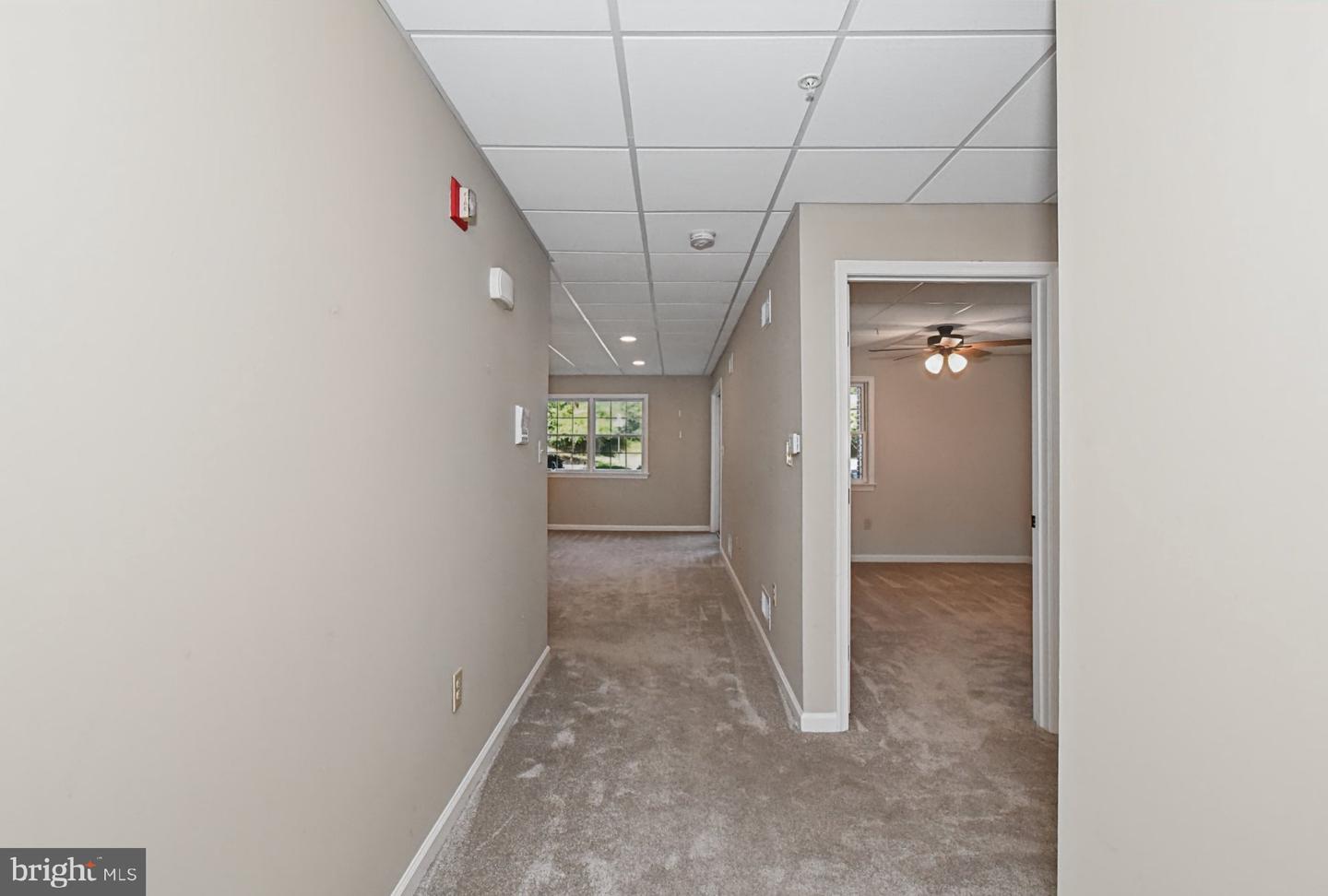 2461 E High St #li Property Photo 3