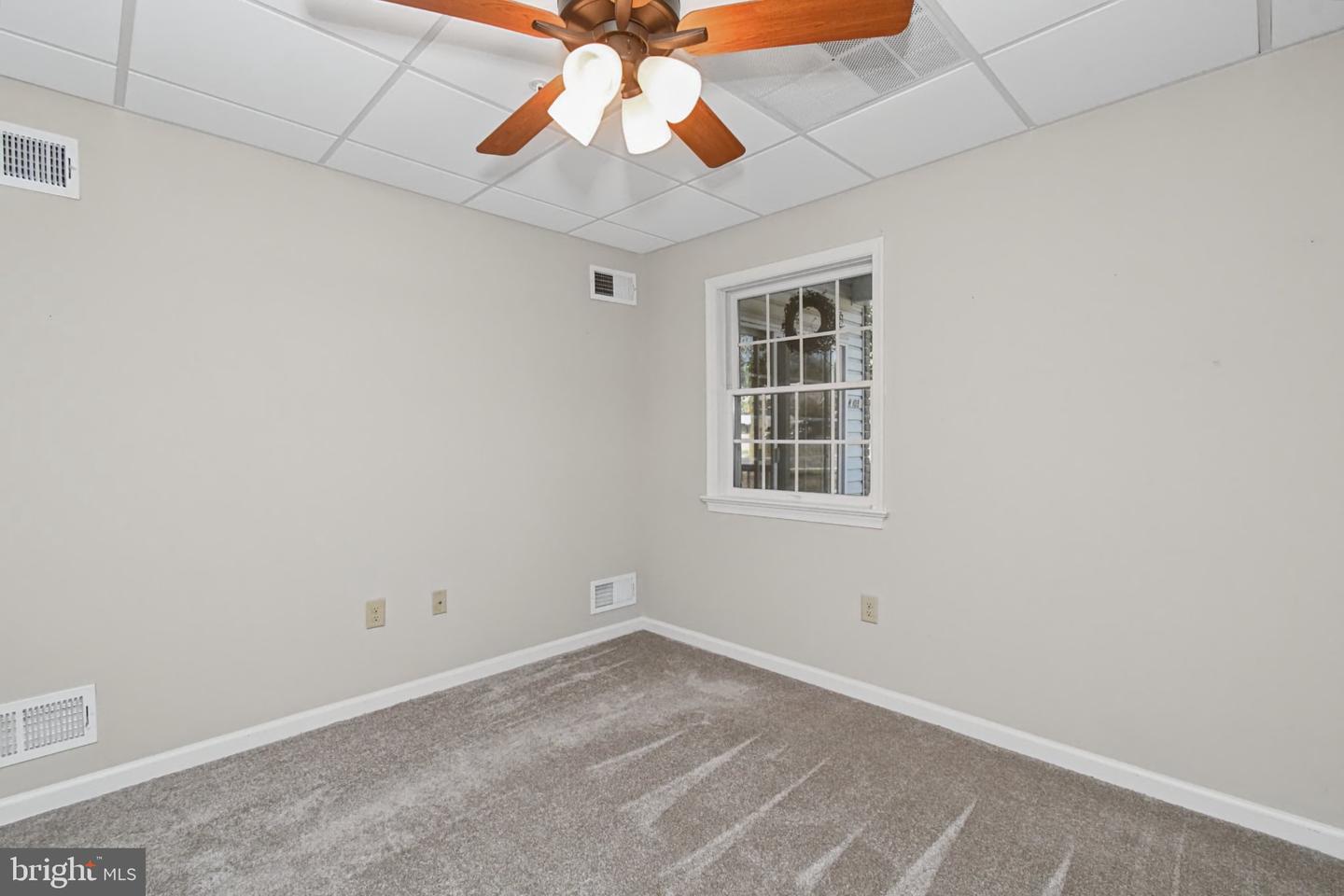 2461 E High St #li Property Photo 14