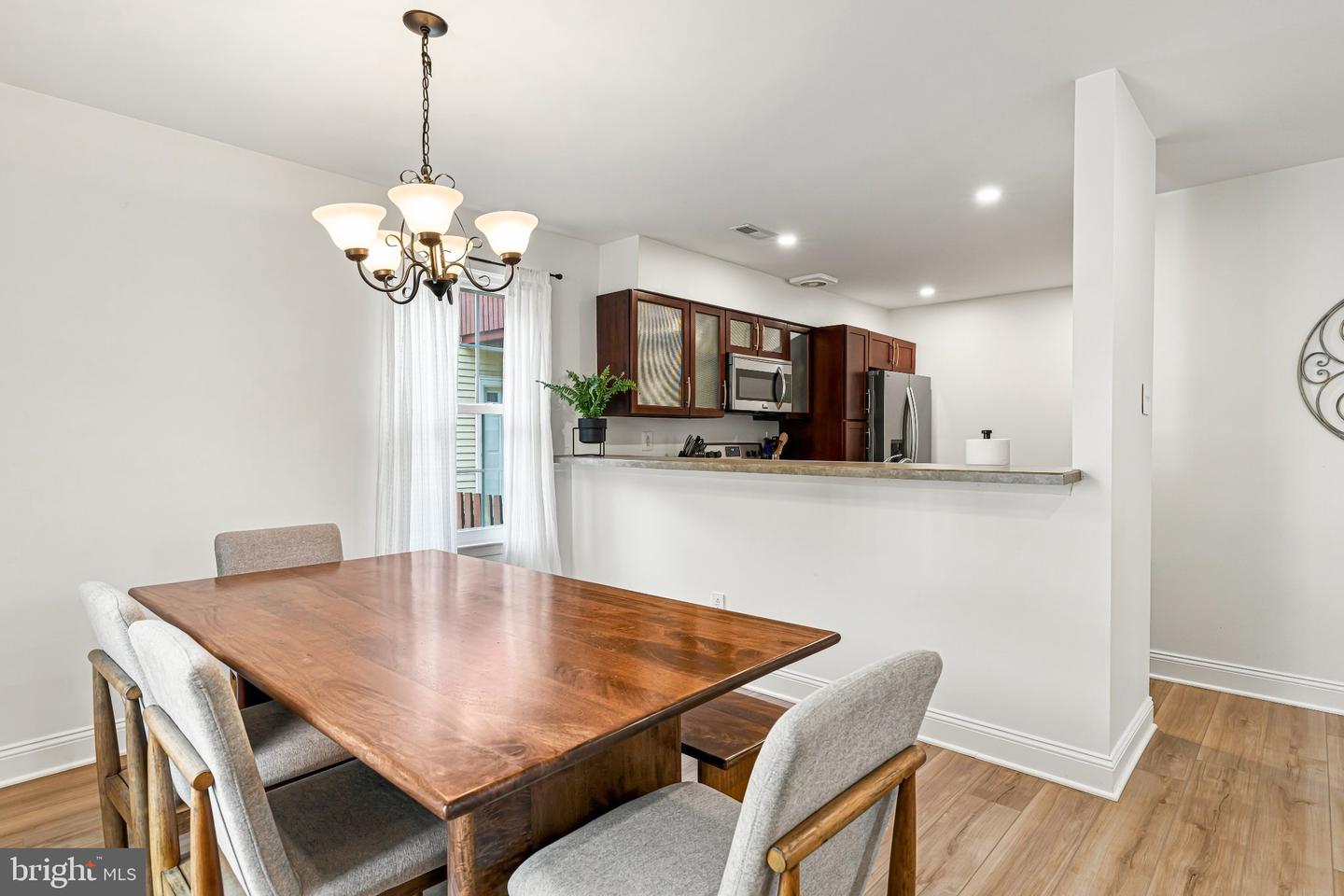 8 Woodbine Ct Property Photo 8