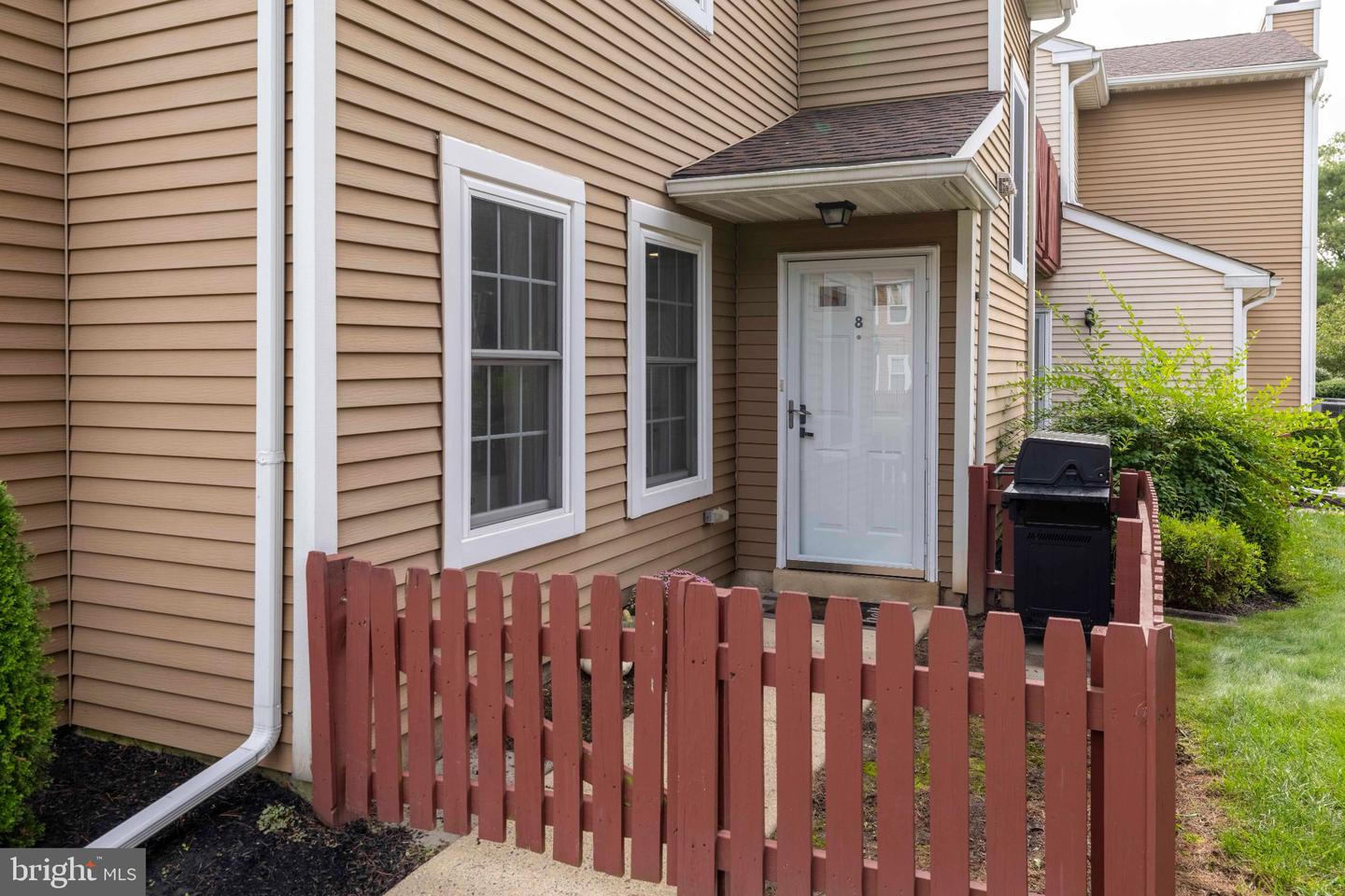 8 Woodbine Ct Property Photo 23