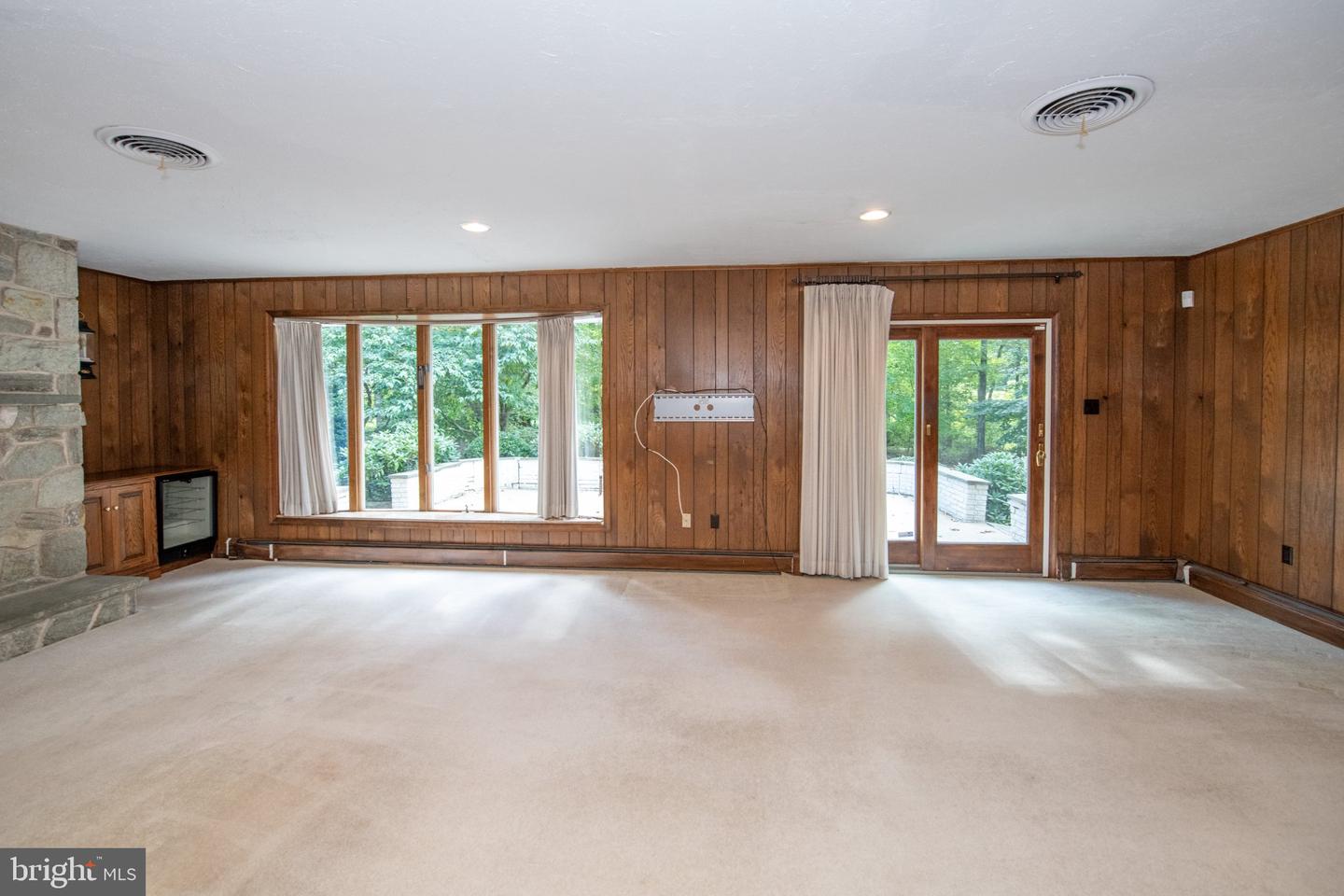 1611 Benjamin Dr Property Photo 27