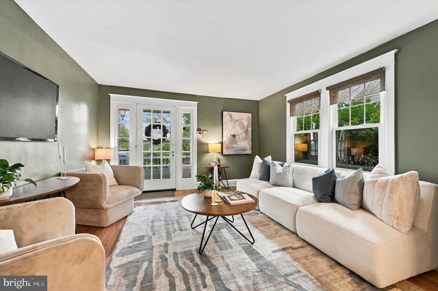 614 Roberts Ave # Property Photo 4