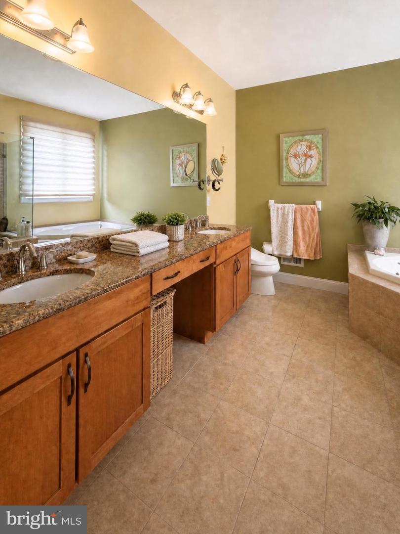 1634 Silver Birch Rd Property Photo 14