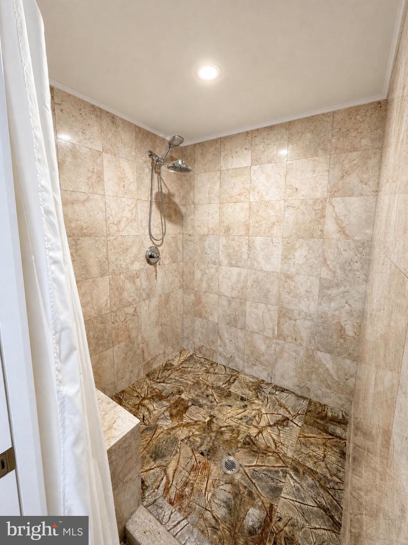 1634 Silver Birch Rd Property Photo 34