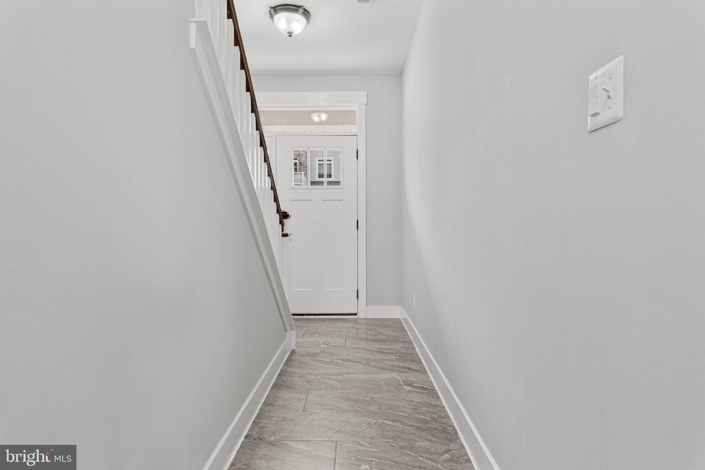 711 Mill St Property Photo 32