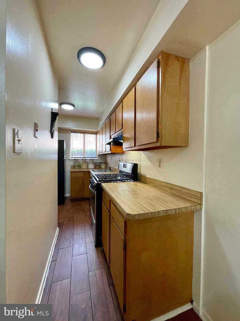 113 Centre Ave Property Photo 15