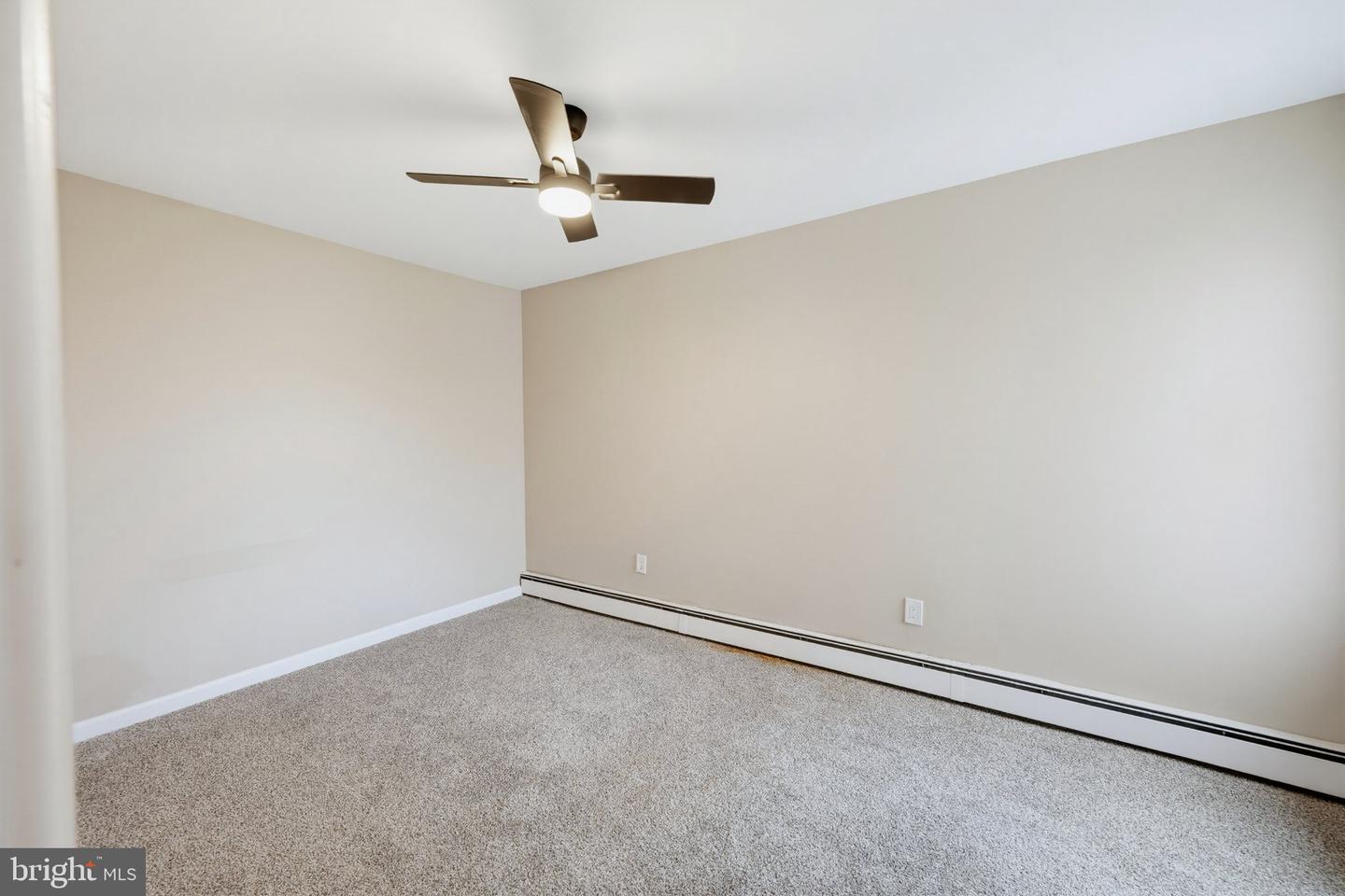 334 Railroad Ave Property Photo 14