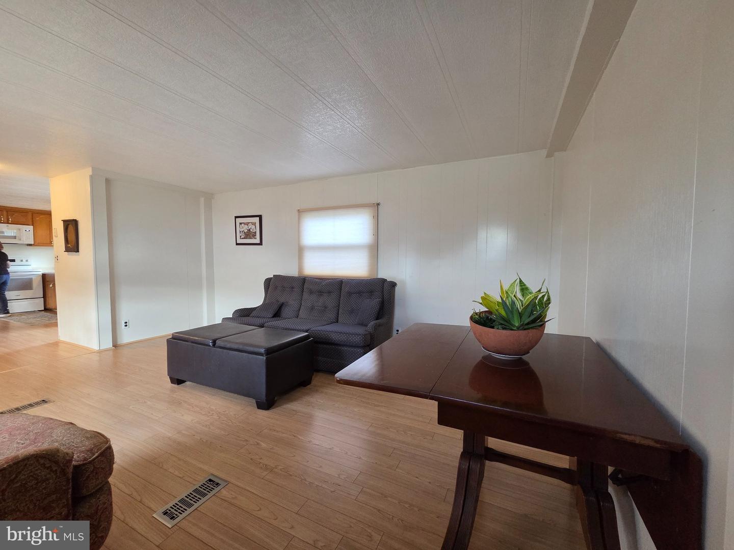 157 Hillside Ct Property Photo 4