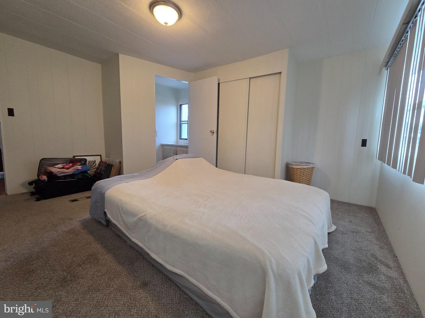 157 Hillside Ct Property Photo 8