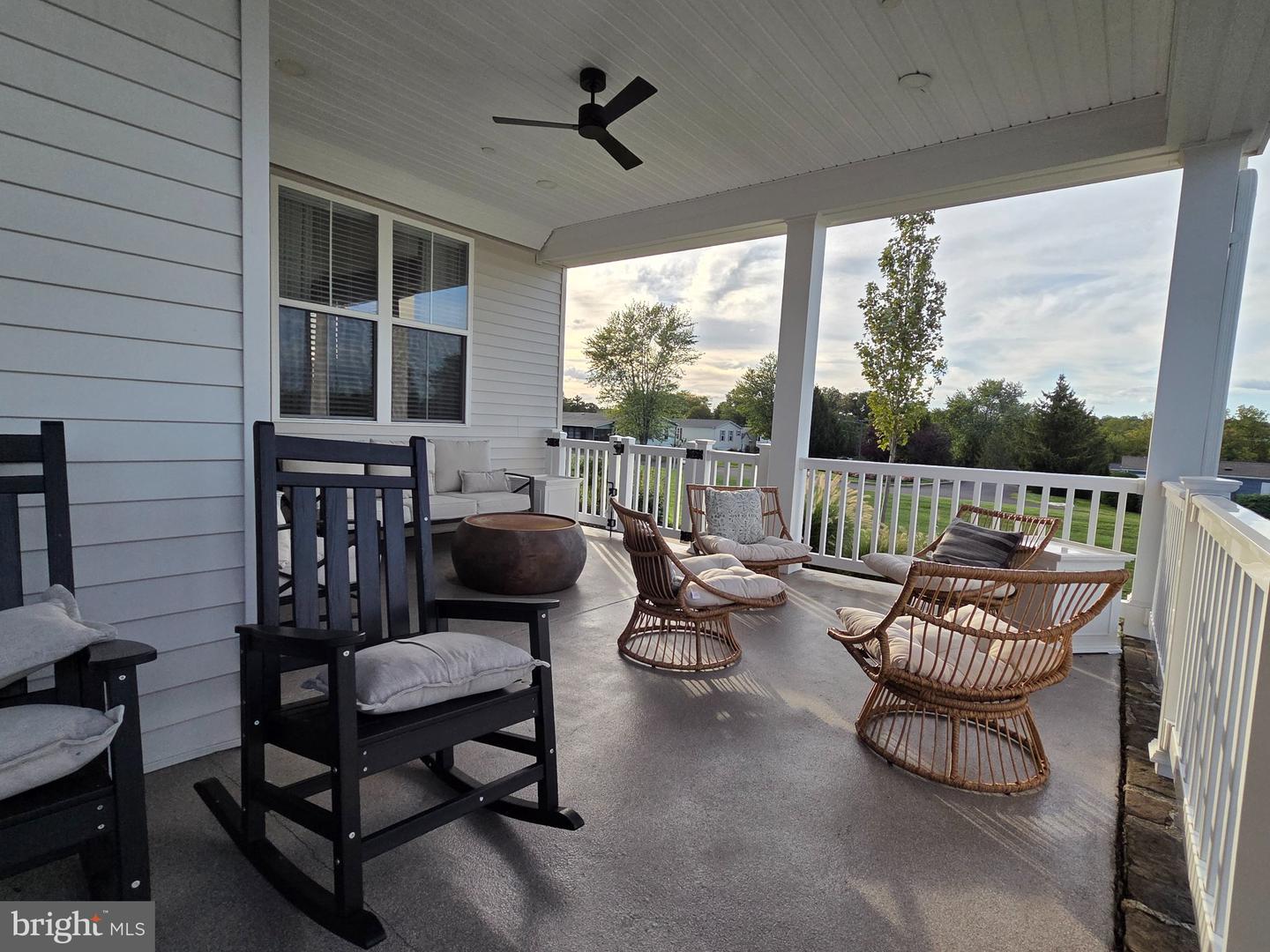 157 Hillside Ct Property Photo 29
