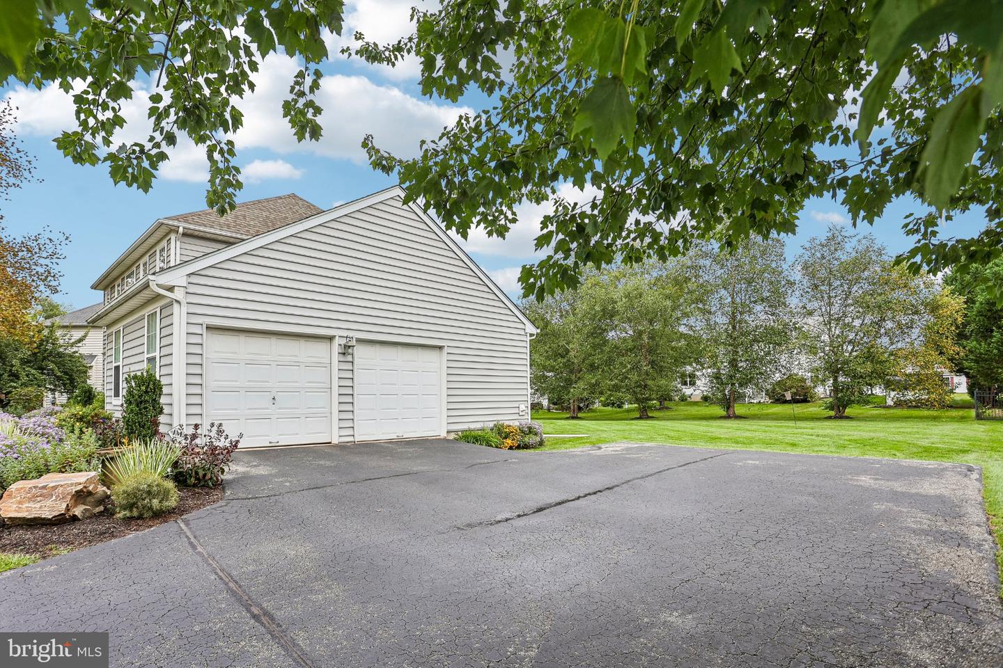 16 Argyle Ln # Property Photo 52