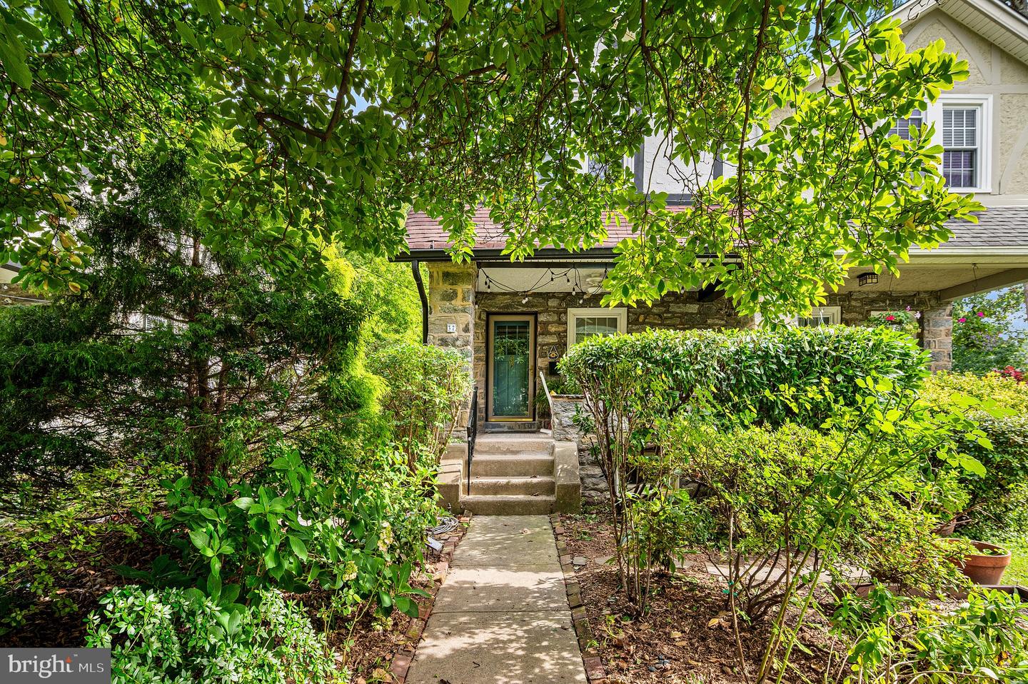 37 Chatham Rd Property Photo 2