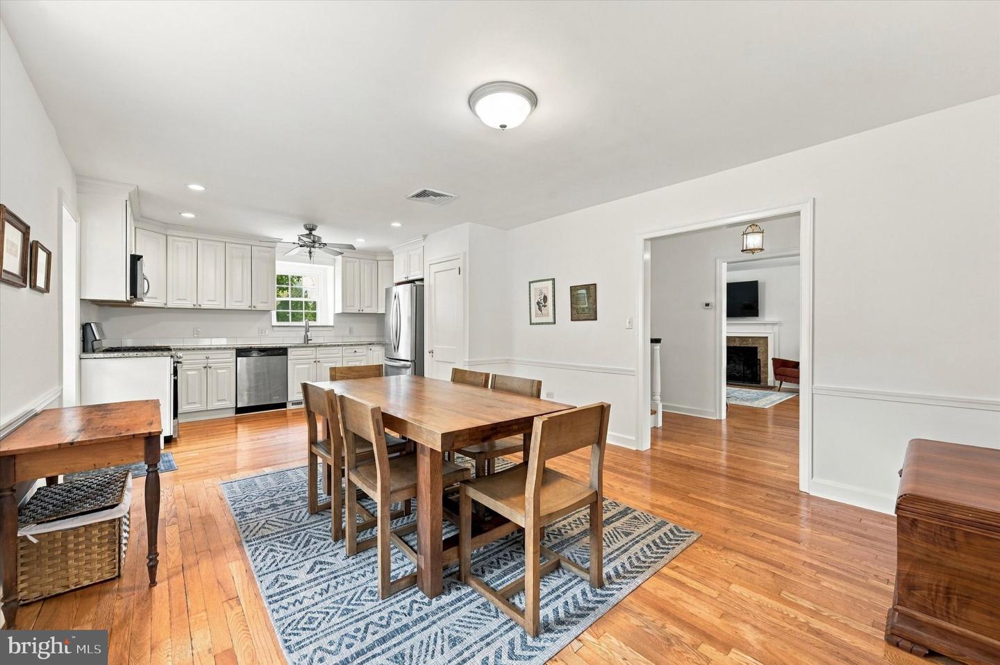 1236 Highland Ave Property Photo 8