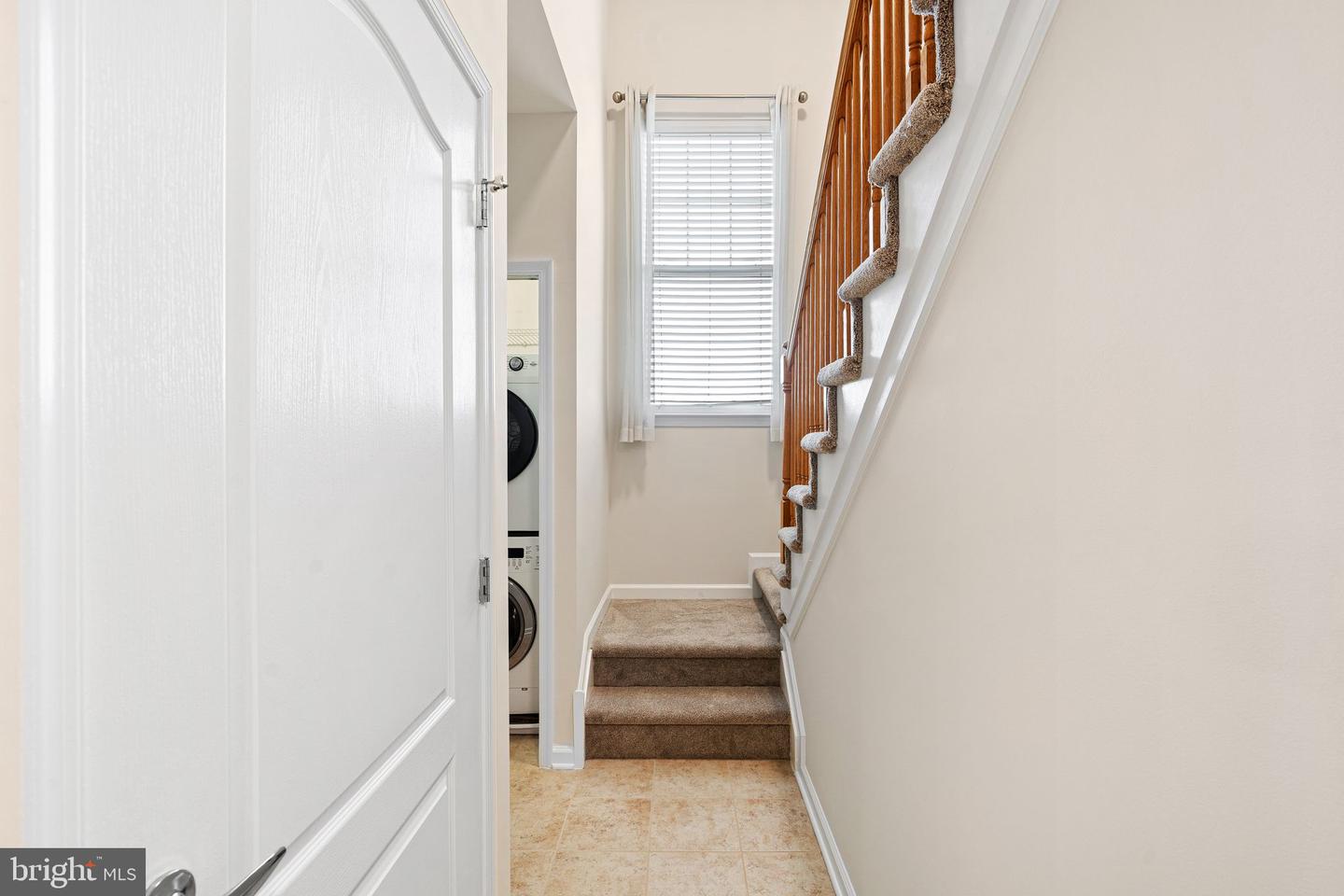 350 W Elm St #3414 Property Photo 23
