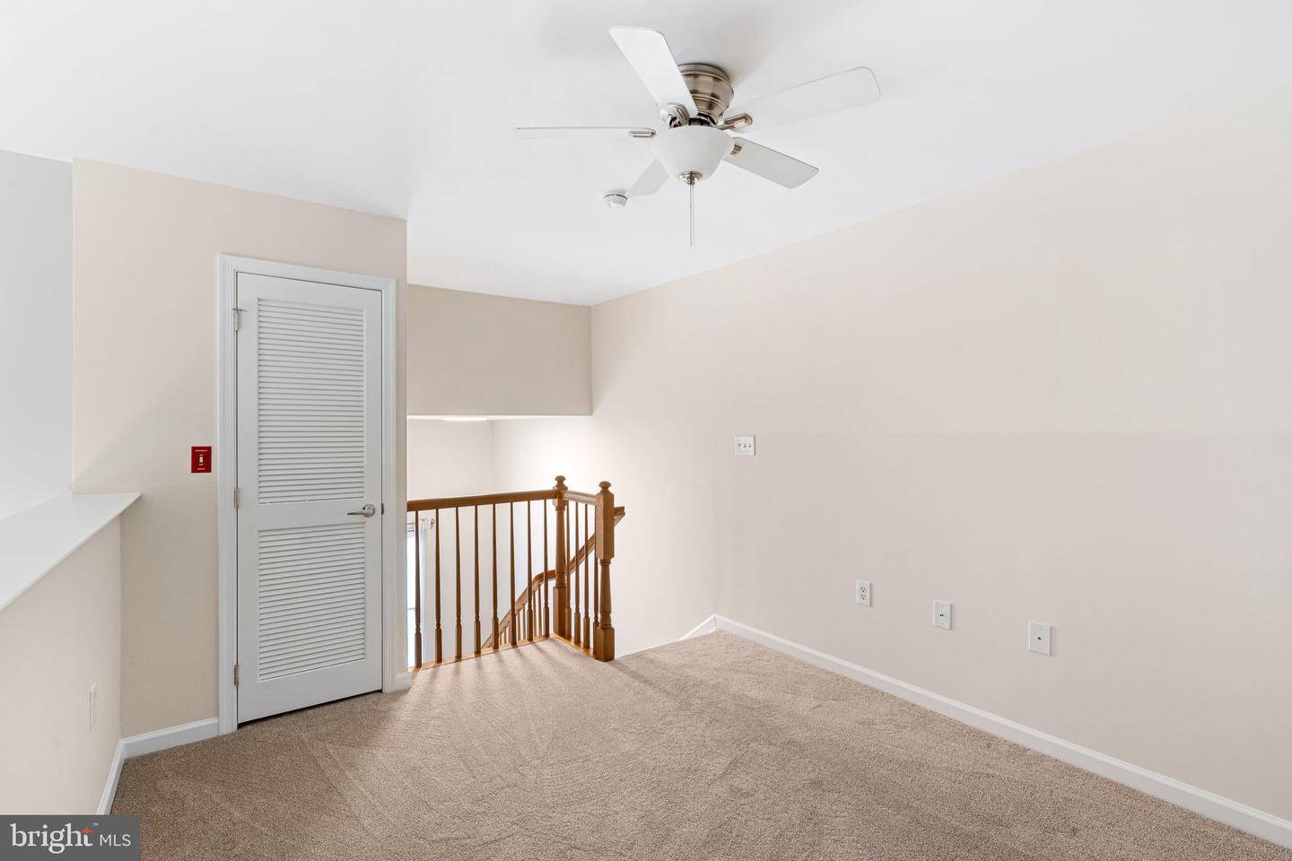 350 W Elm St #3414 Property Photo 27