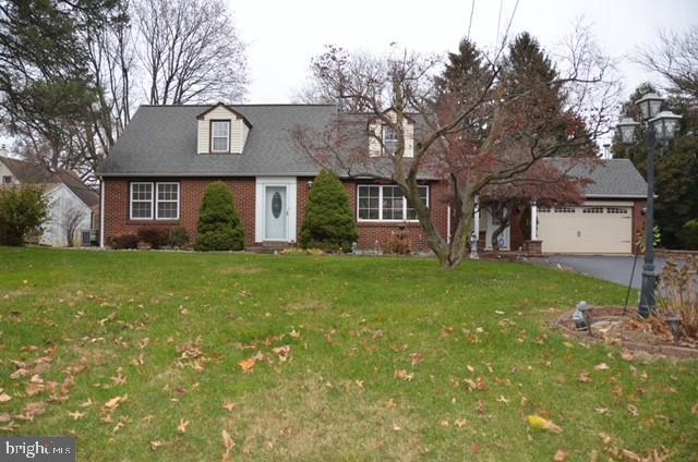 590 CROTON RD Property Photo 1