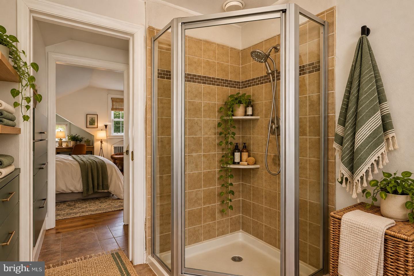 8125 Heacock Ln # Property Photo 28