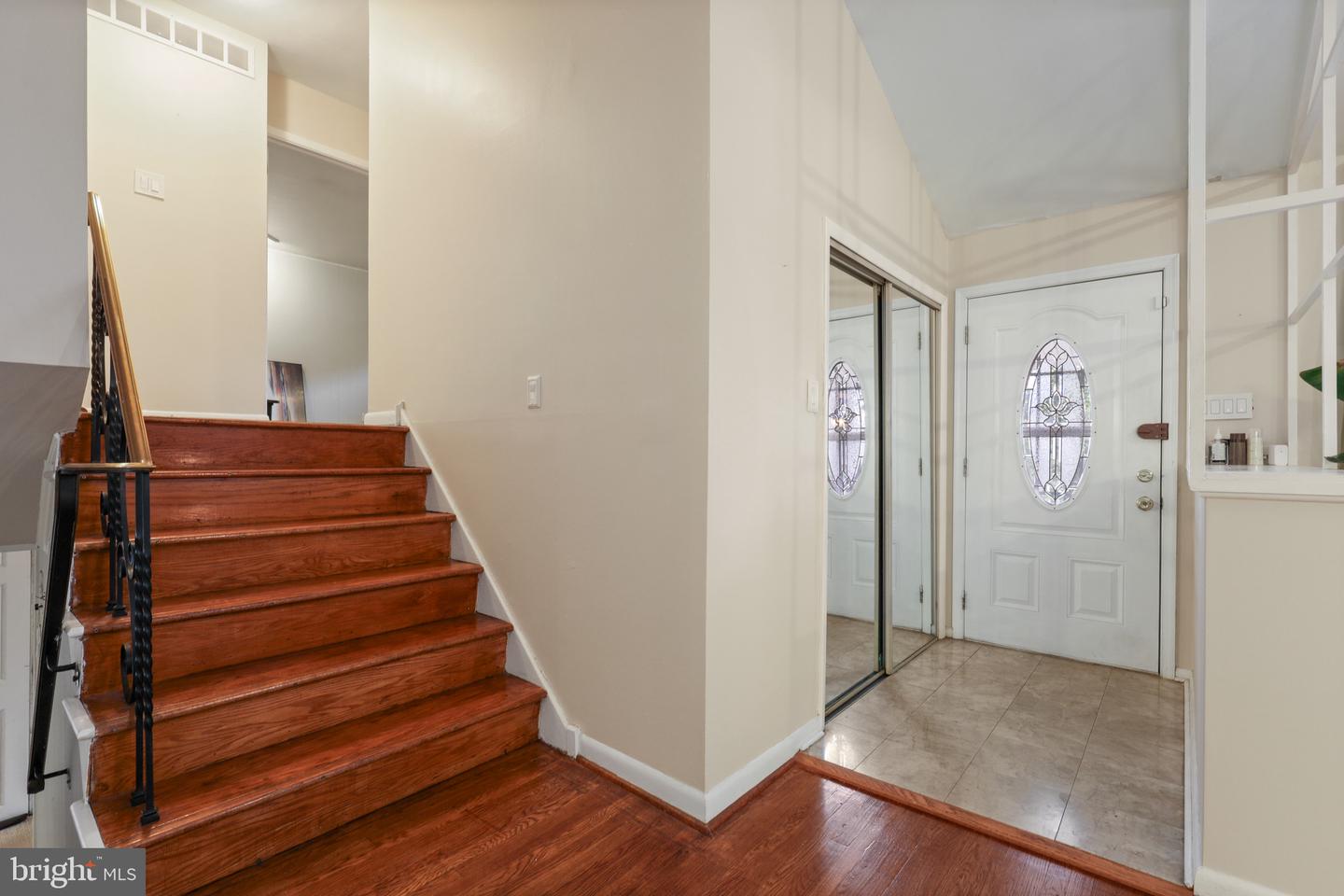 7909 Rodgers Rd # Property Photo 6