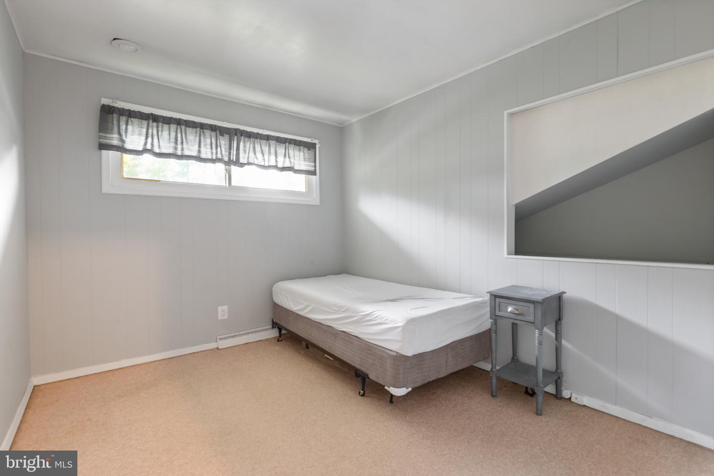 7909 Rodgers Rd # Property Photo 10