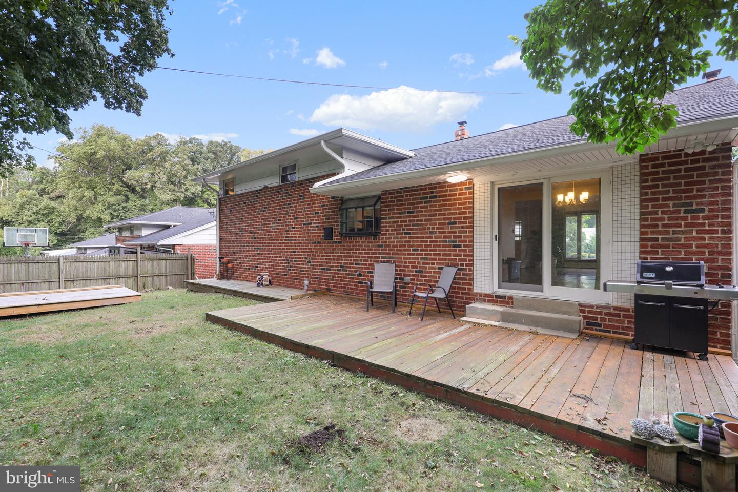 7909 Rodgers Rd # Property Photo 23