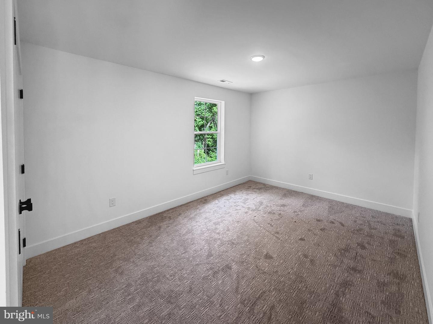 238 Fortuna Dr Property Photo 37